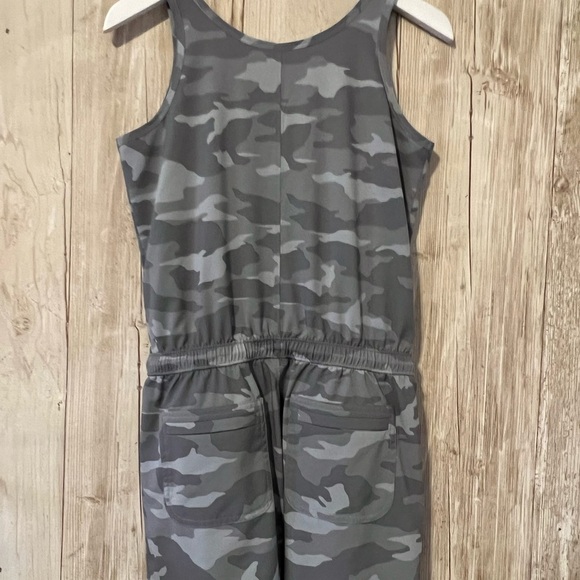 Athleta Girl On The Go Romper Camo - Picture 2 of 4
